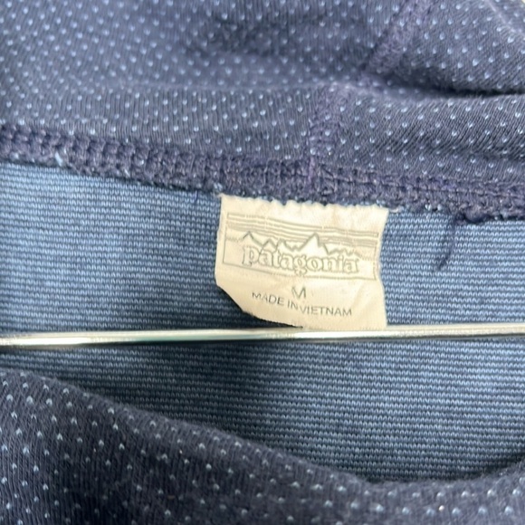 Patagonia Navy Dotted Funnel Neck Reversible Double Knit Pullover Size M BLEMISH - Picture 2 of 7